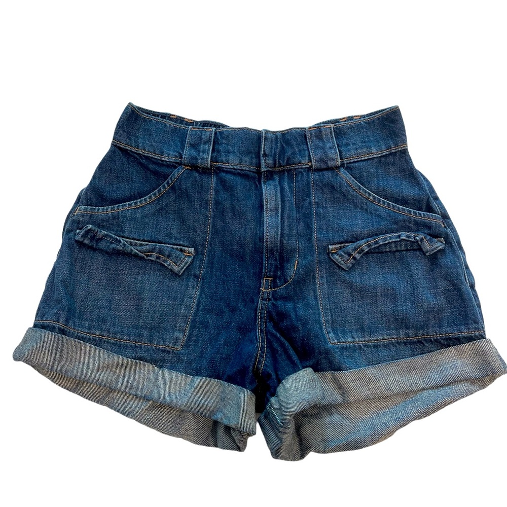 Vintage style, high-waisted mom short 3”
